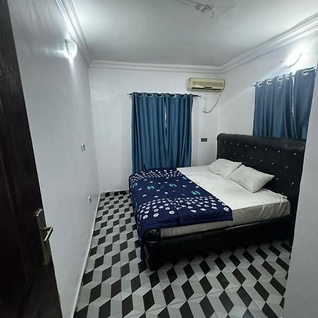 Apartmentfunkytee Ikorodu Eksteriør billede
